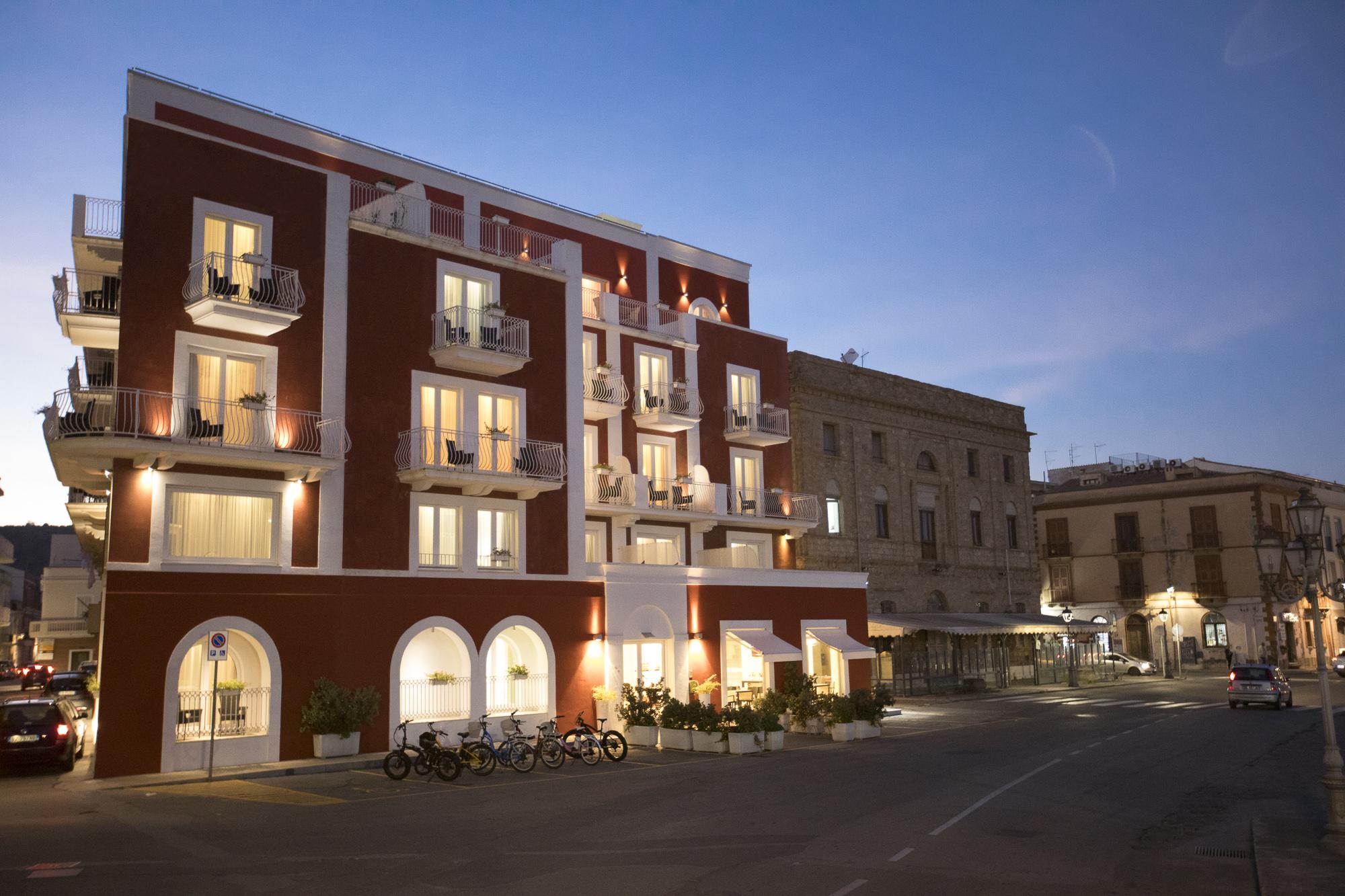 Lu' Hotel Riviera Carloforte  Buitenkant foto